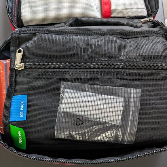 NWT Best First Aid Kits - Large Bag (250 Pieces Set) Comprehensive - Picture 5 of 16